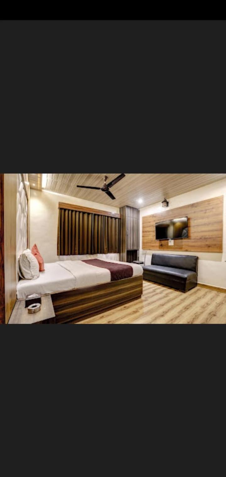 Hotel Green Park Mumbai Exterior photo